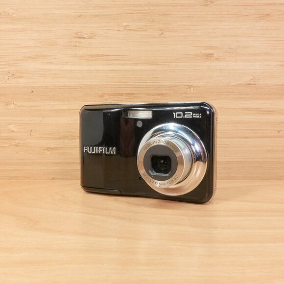 Fujifilm FinePix A160 10.2MP Digital Camera / Black /Compact 3x Zoom / TESTE - Picture 1 of 6